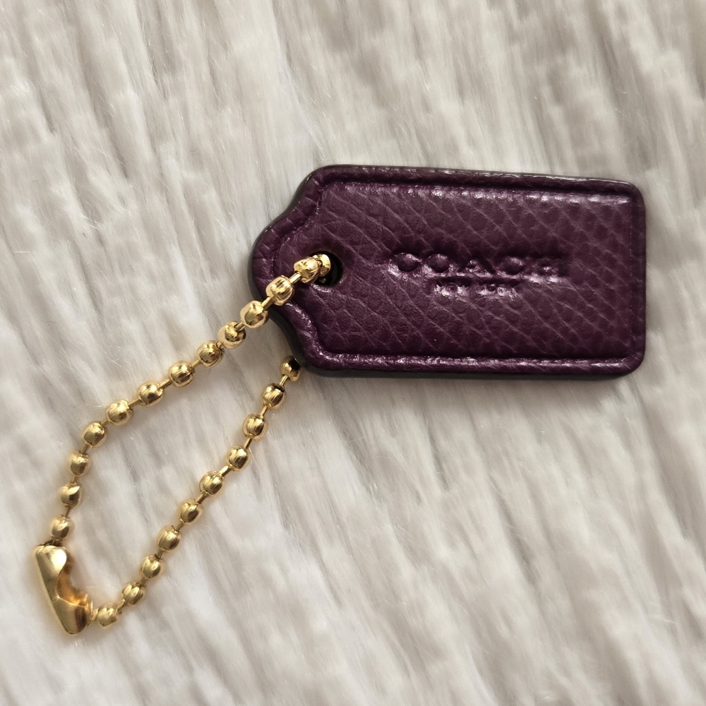 Coach Hang Tag Purple Pebbled Leather EUC